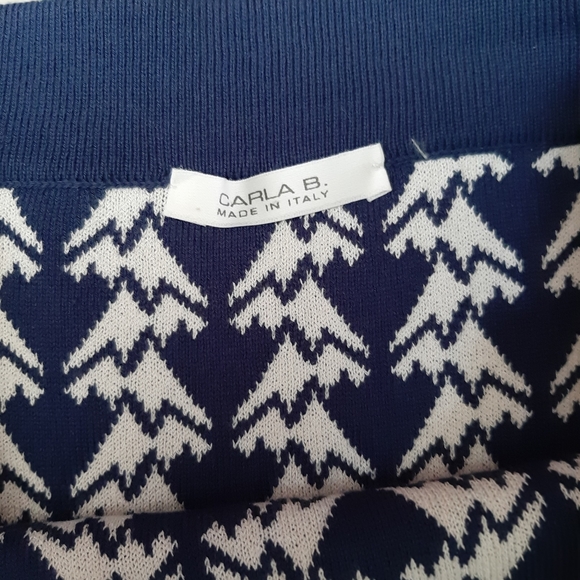 Vintage Italian made blue knit skirt - Picture 2 of 2